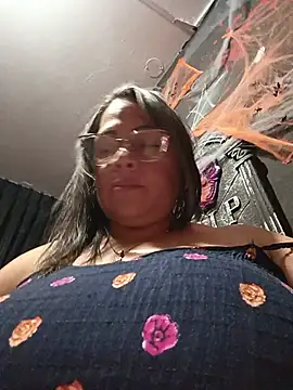 Snapshot of Angie_milf50 chatting on 07.12.26 Angie milf50 online show from 07.12.26