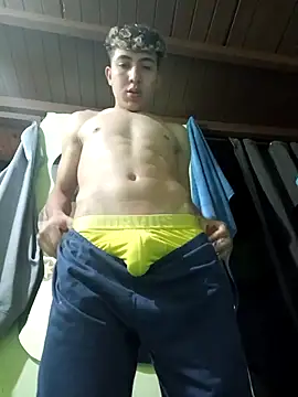 Snapshot of Elbebe18 chatting on 10.26.25 Elbebe18 online show from 10.26.25