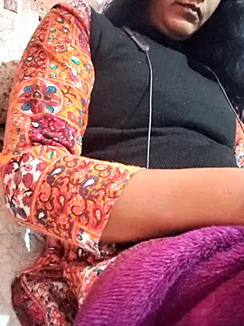 Hot-Rubyy online show from 02.01.26