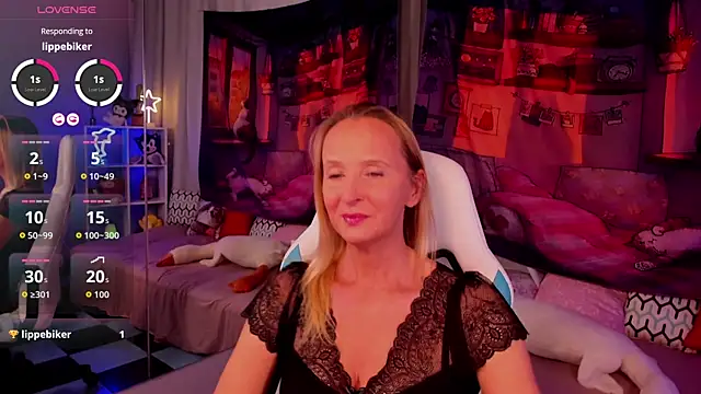 ScarlettPalmer online show from 11.05.25