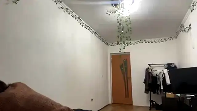 LilithFlamey online show from 11.02.25