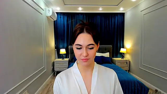 MakeYoueHappy online show from 11.21.25