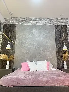 Hannahpradaa  online show from 01.07.26