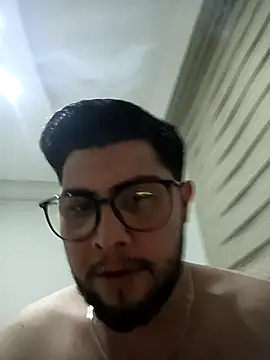 Mstfaavan64 online show from 03.26.26