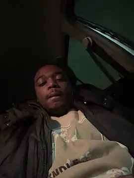 Snapshot of negrinho5 chatting on 02.01.26 negrinho5 online show from 02.01.26