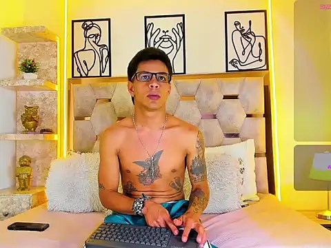 Andrew Haalls online show from 10.28.25