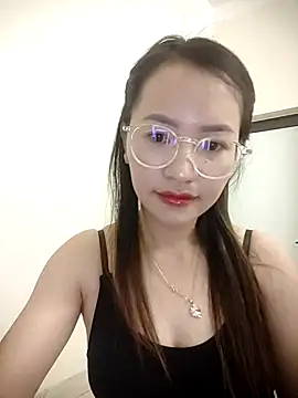 Elsweet123 online show from 10.28.25