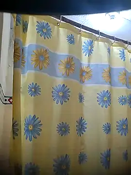 Snapshot of Alex_Sweeting chatting on 11.22.25 Alex Sweeting online show from 11.22.25