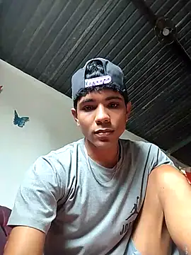 Snapshot of Alex_Sweeting chatting on 02.11.26 Alex Sweeting online show from 02.11.26