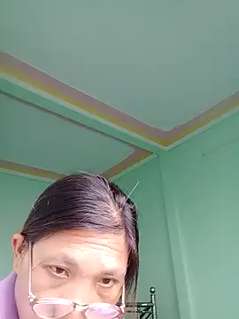 bella-la online show from 11.02.25