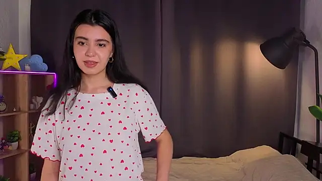 GemmaGlory online show from 10.28.25