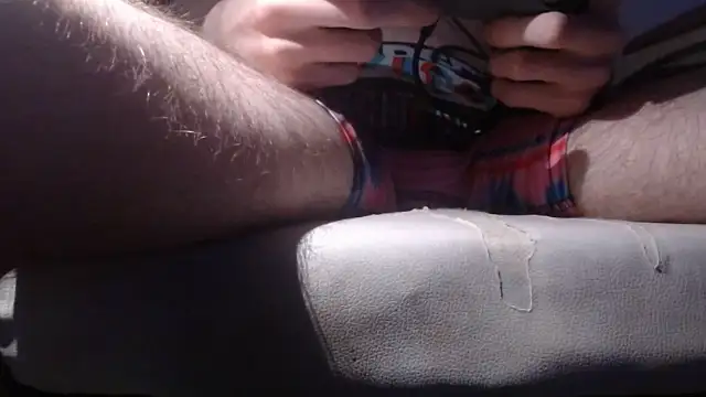 larrymonstercock online show from 04.15.26