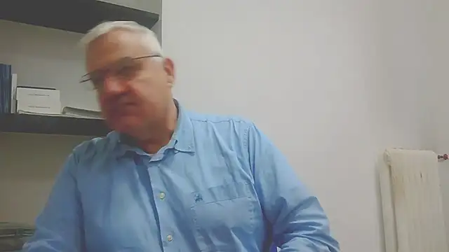 Snapshot of Diegoriv71 chatting on 01.15.26 Diegoriv71 online show from 01.15.26