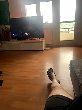 Snapshot of edgarmachtsderbe chatting on 10.27.25 edgarmachtsderbe online show from 10.27.25