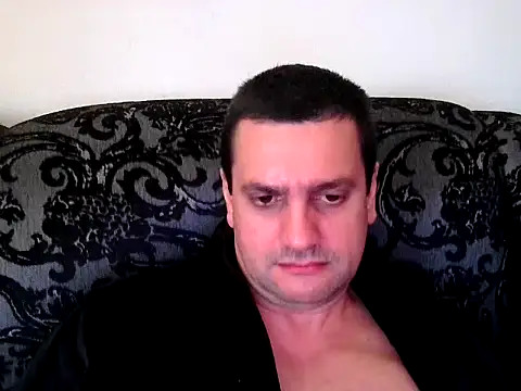 Snapshot of Alex-Naturista chatting on 05.11.26 Alex-Naturista online show from 05.11.26