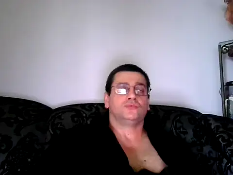 Snapshot of Alex-Naturista chatting on 05.23.26 Alex-Naturista online show from 05.23.26