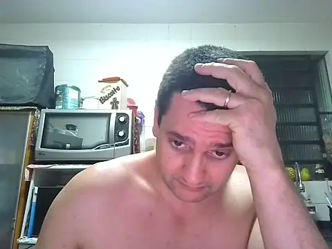 Snapshot of Alex-Naturista chatting on 08.03.26 Alex-Naturista online show from 08.03.26