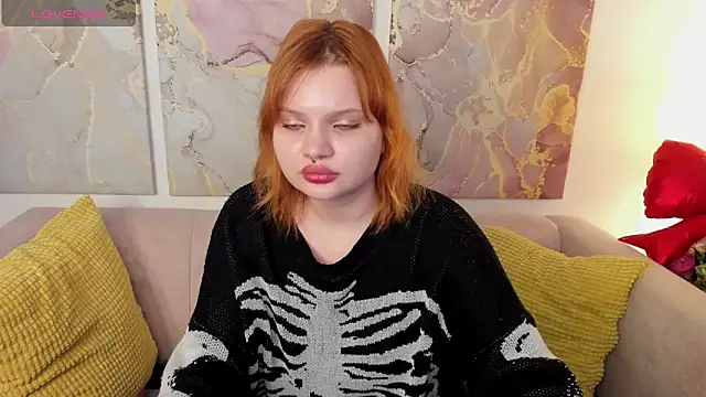 babyyullii online show from 02.26.26