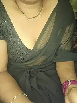 shreyareddy99 online show from 11.08.25