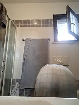 Piediniecollant online show from 01.08.26