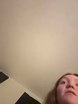 Snapshot of stonerbaby chatting on 06.11.26 stonerbaby online show from 06.11.26