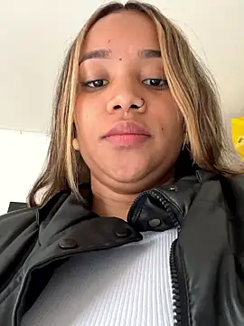 Snapshot of AriVelvet chatting on 01.10.26 AriVelvet online show from 01.10.26