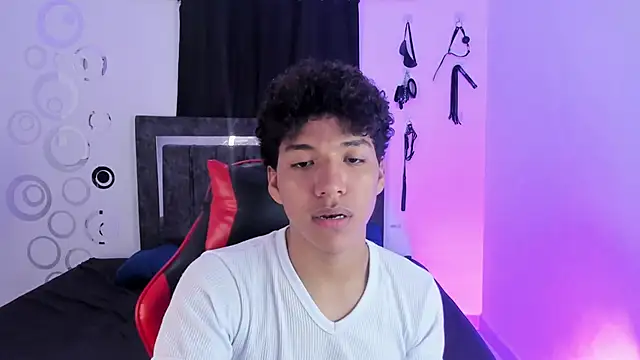 Maximiliano Khalil online show from 11.10.25