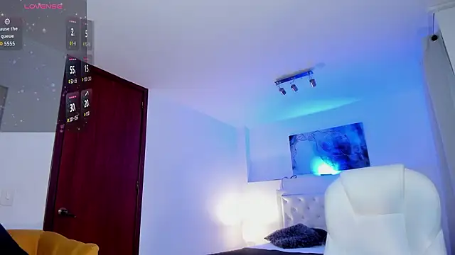 KamiSuarez online show from 03.15.26