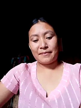 Snapshot of Olivia_pusy chatting on 10.28.25 Olivia pusy online show from 10.28.25