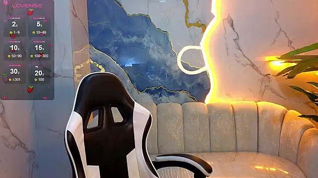 Nikka Tx online show from 01.10.26