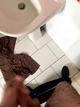 Snapshot of the_gbd chatting on 10.30.25 the gbd online show from 10.30.25