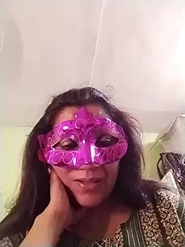 LOVE  RANI online show from 11.15.25