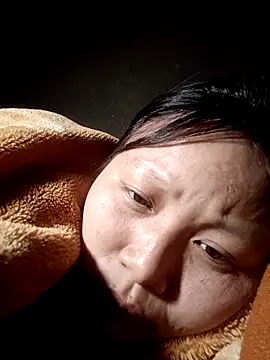 yoyo-mi online show from 11.07.25