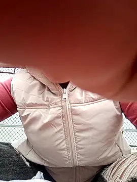 yoyo-mi online show from 11.16.25