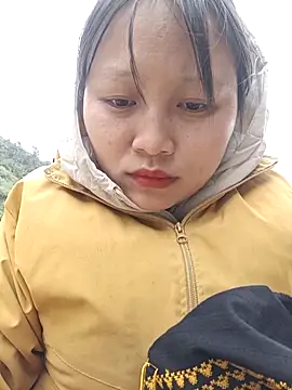 yoyo-mi online show from 11.20.25