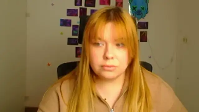 Snapshot of SusannaNight chatting on 02.04.26 SusannaNight online show from 02.04.26