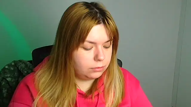 Snapshot of SusannaNight chatting on 02.06.26 SusannaNight online show from 02.06.26