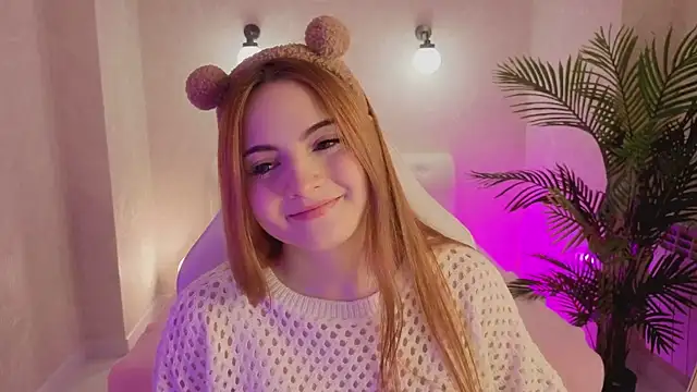 Daniela Saules online show from 11.19.25