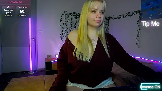 Snapshot of LisaCandy1 chatting on 02.05.26 LisaCandy1 online show from 02.05.26