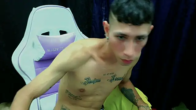 The latin boy online show from 10.29.25