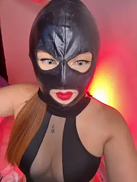 Snapshot of MasterAlexSlavekate chatting on 11.22.25 MasterAlexSlavekate online show from 11.22.25