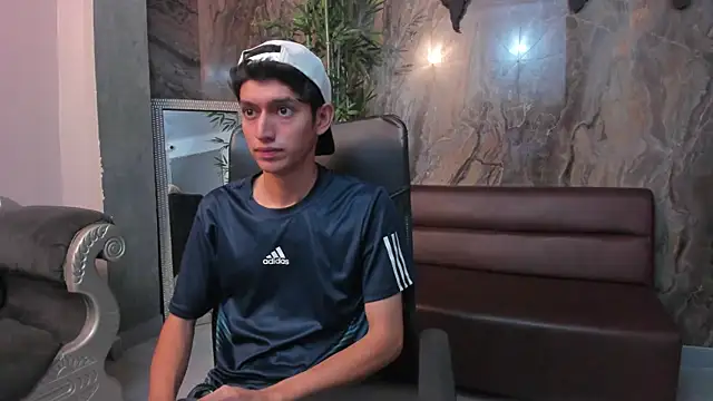 Niick Carter online show from 11.08.25