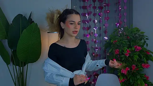 LauraHansil online show from 03.07.26