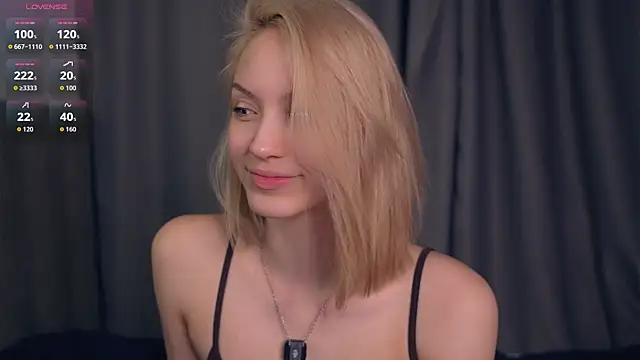 Snapshot of VetaManhardt chatting on 04.26.26 VetaManhardt online show from 04.26.26