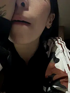 Moon And Sunn online show from 12.04.25