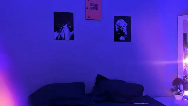 Snapshot of sexynova_93 chatting on 02.27.26 sexynova 93 online show from 02.27.26