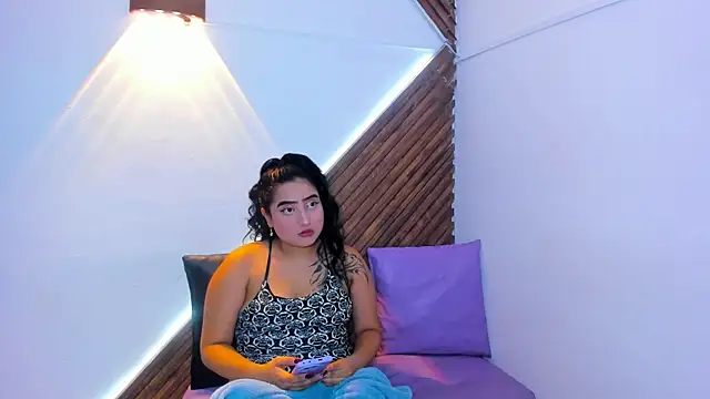 Snapshot of Fkn_dream18 chatting on 06.08.26 Fkn dream18 online show from 06.08.26