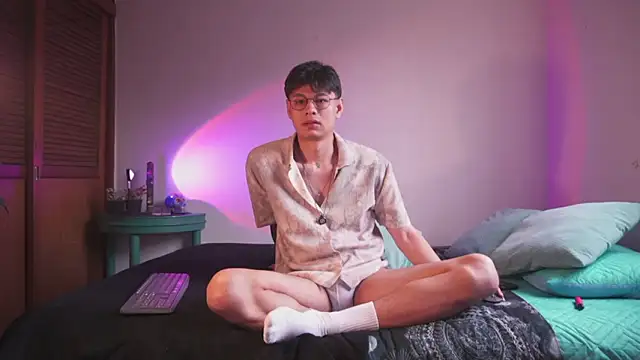 estmonnn online show from 03.07.26