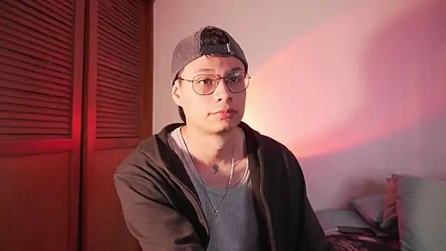 estmonnn online show from 05.17.26