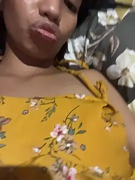 hottiebabe23 online show from 12.22.25